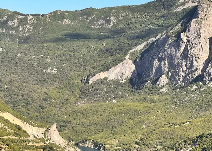 Pensión Lekbibaj View